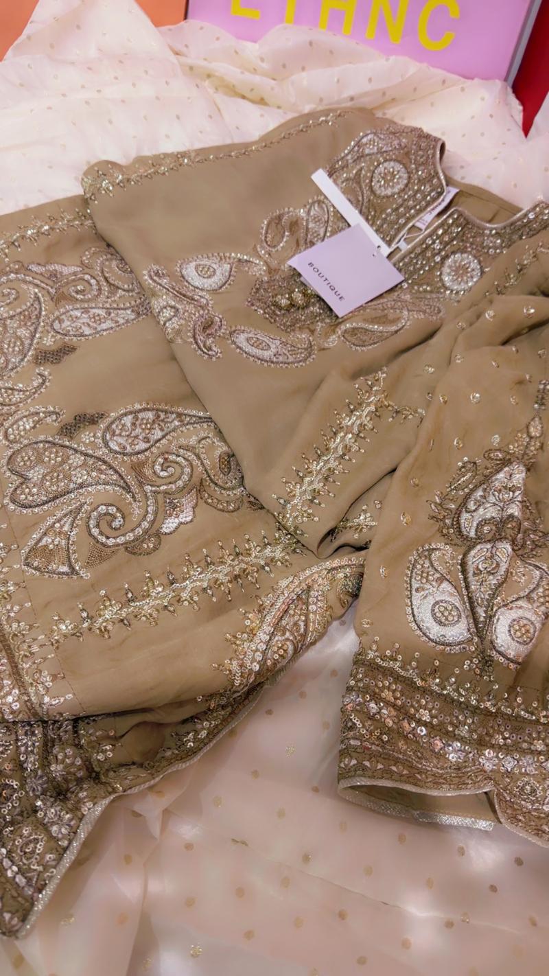 Ethnc botique 15500
