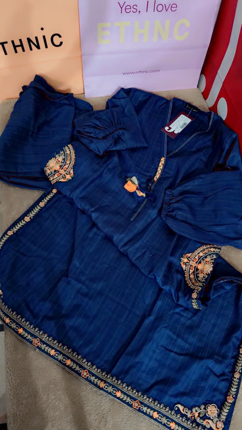 Heavy embroidery navy blue 