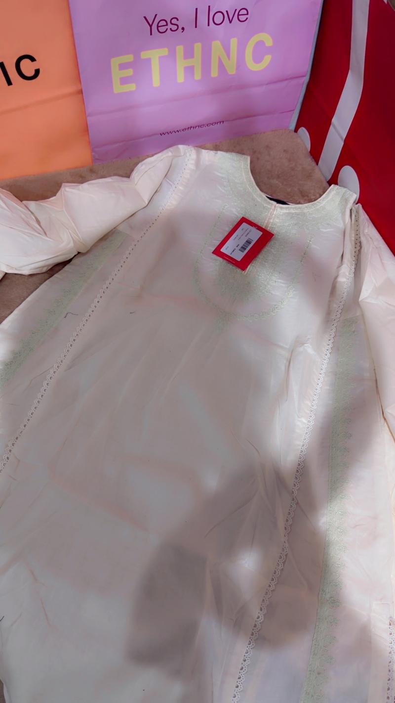 Girls 2pc lane embroidery suit 