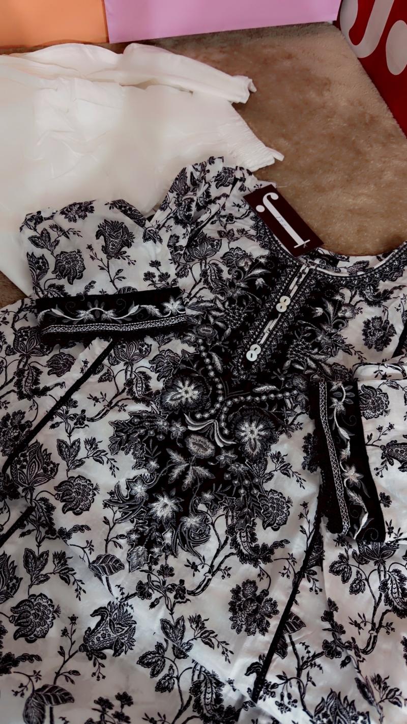 Black white embroidered 