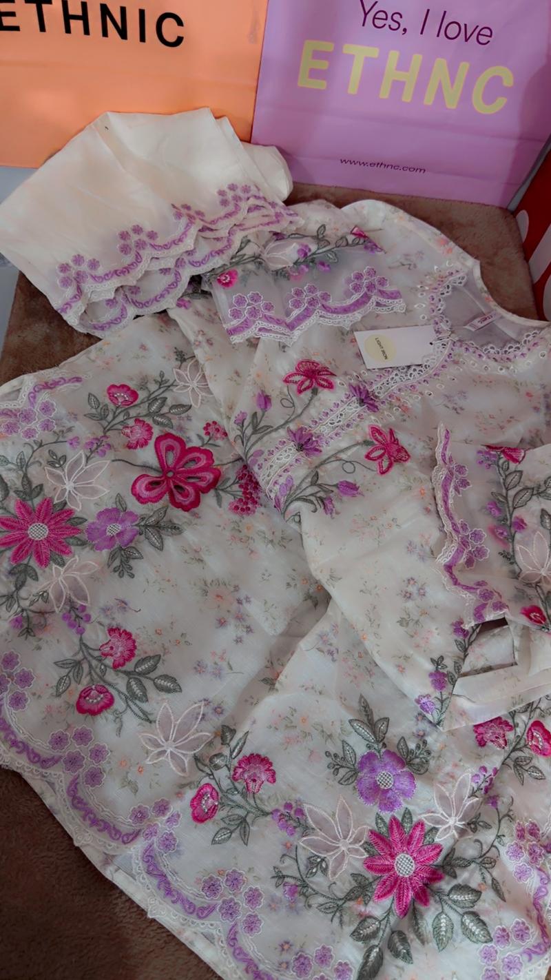 Multi large ethnic new arrival 