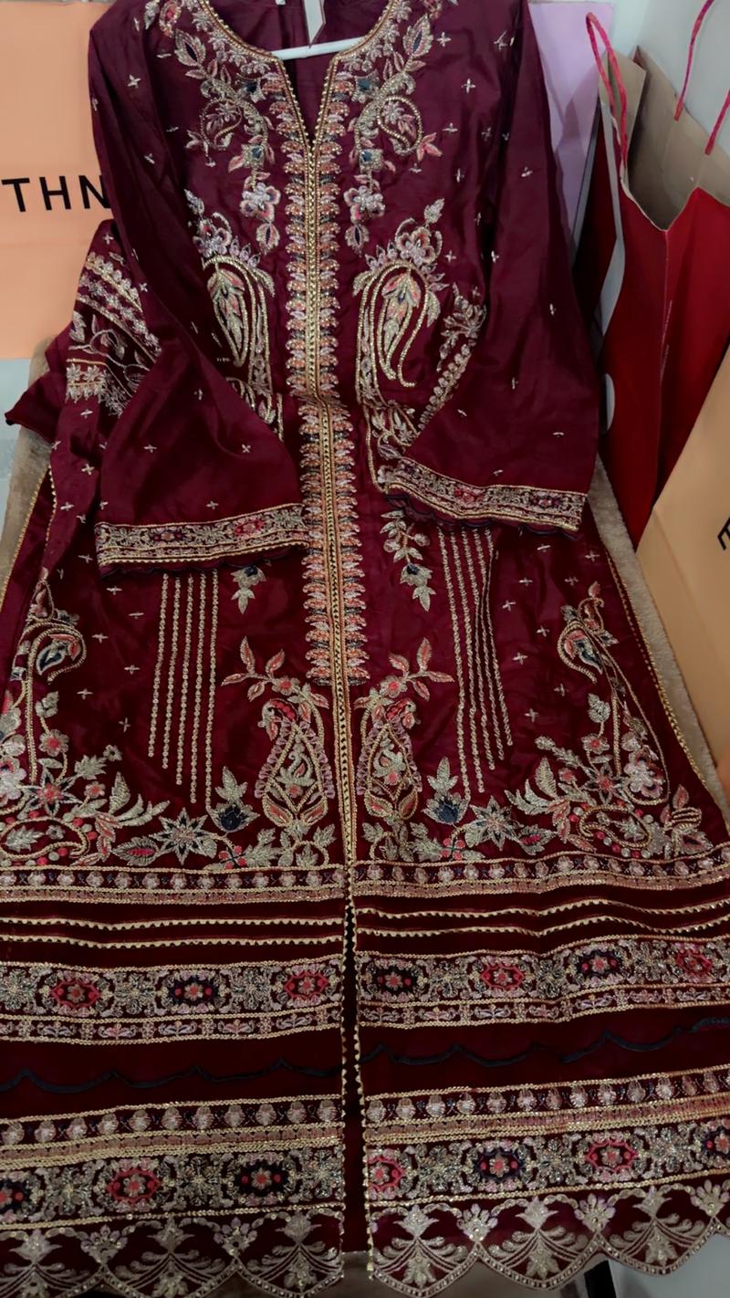 Botique Mehroon with packing