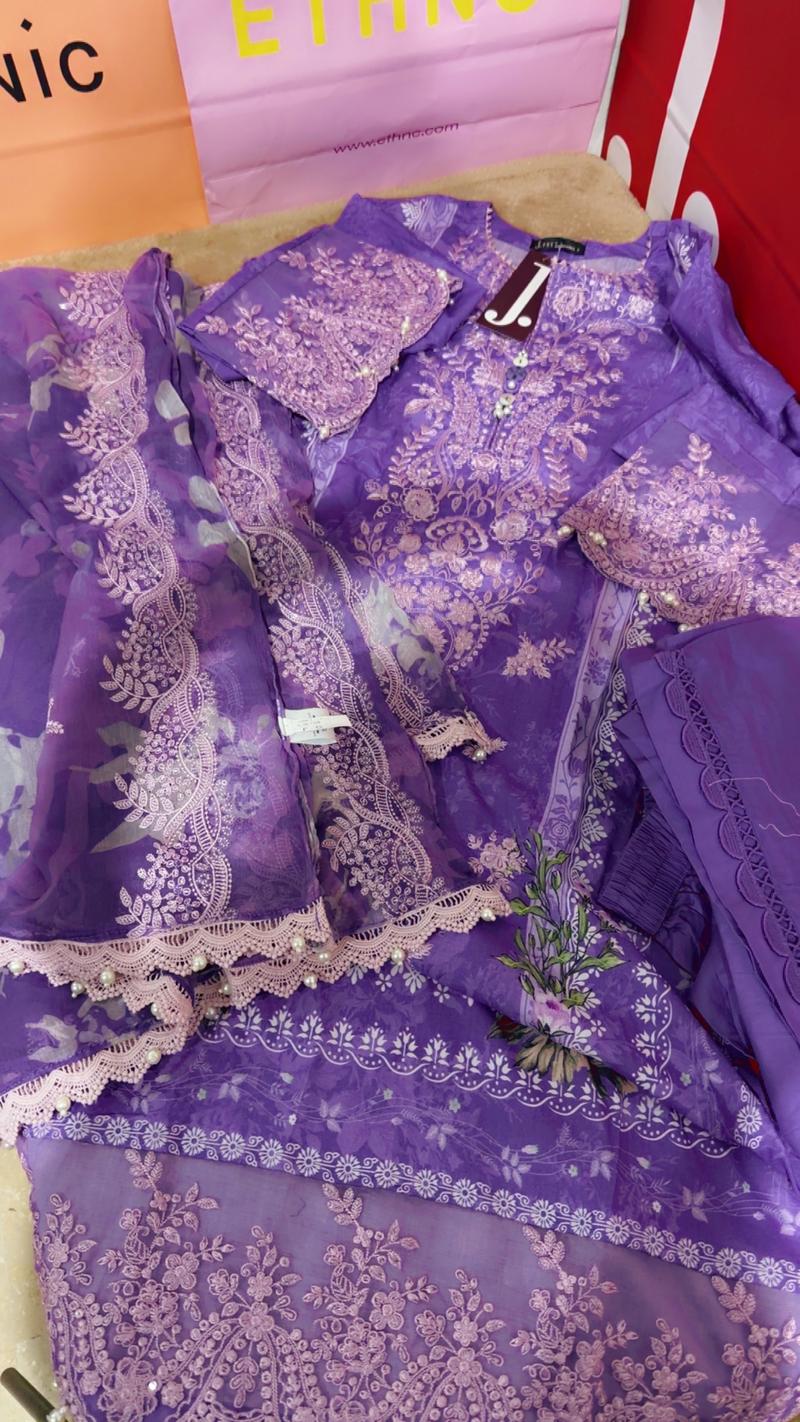 Purple lawn heavy luxury 3pc 