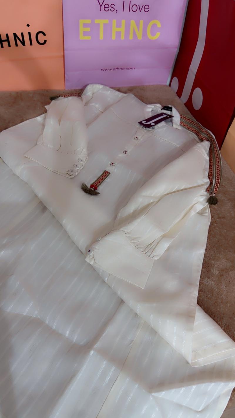 Shirt white embroidered 