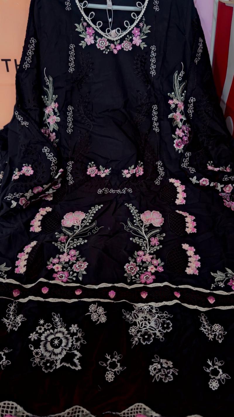 Black new arrival medium 8650