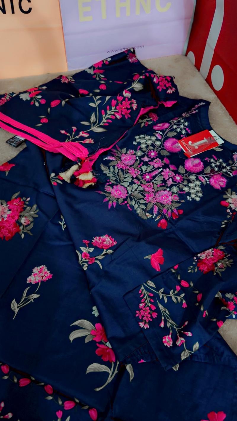 Summer lawn blue shirt dupta embroidered 5950