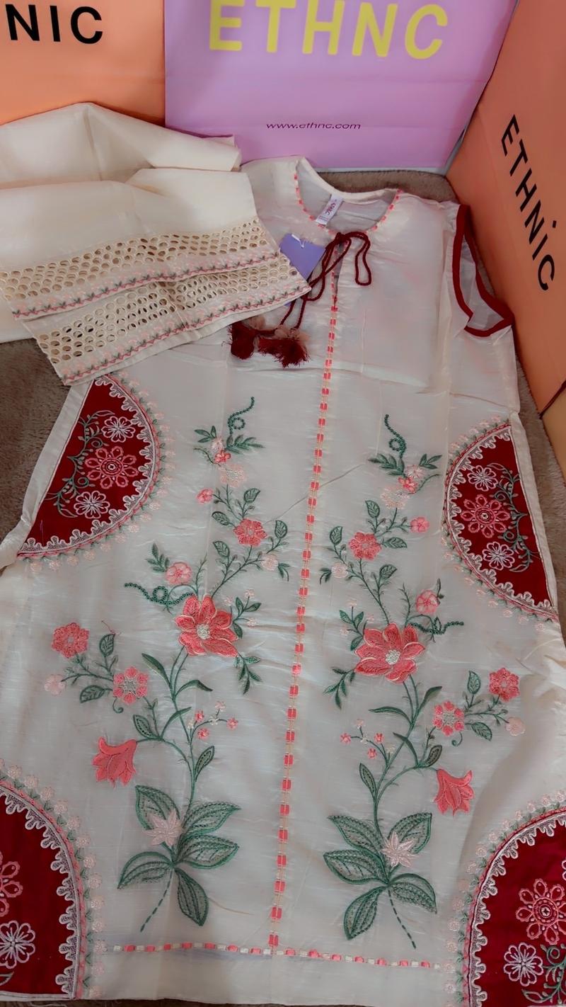 2pc suits white mehroon