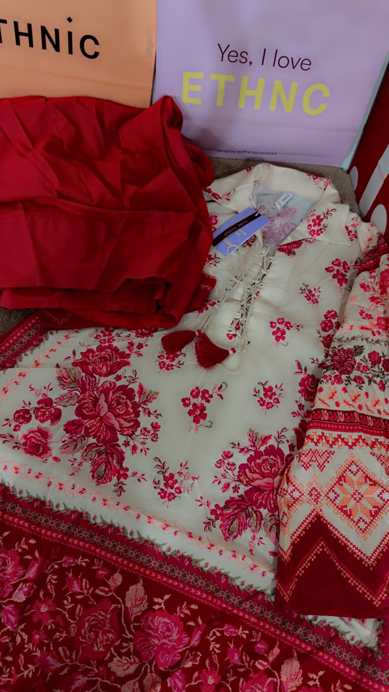 Ethnc red white collar style 2pc 4150