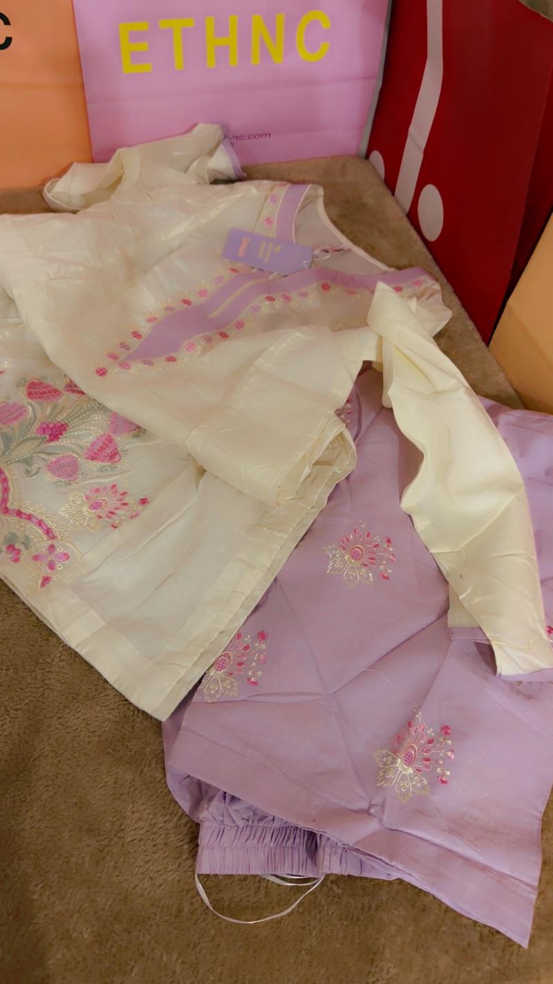 Lilac white ethnic 2pc 