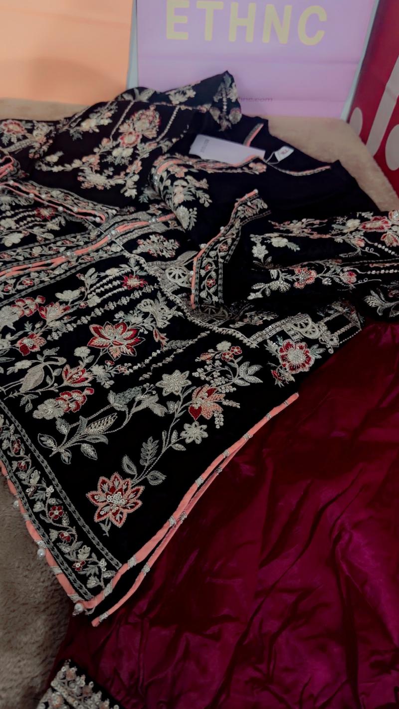 Black botique 13500 s