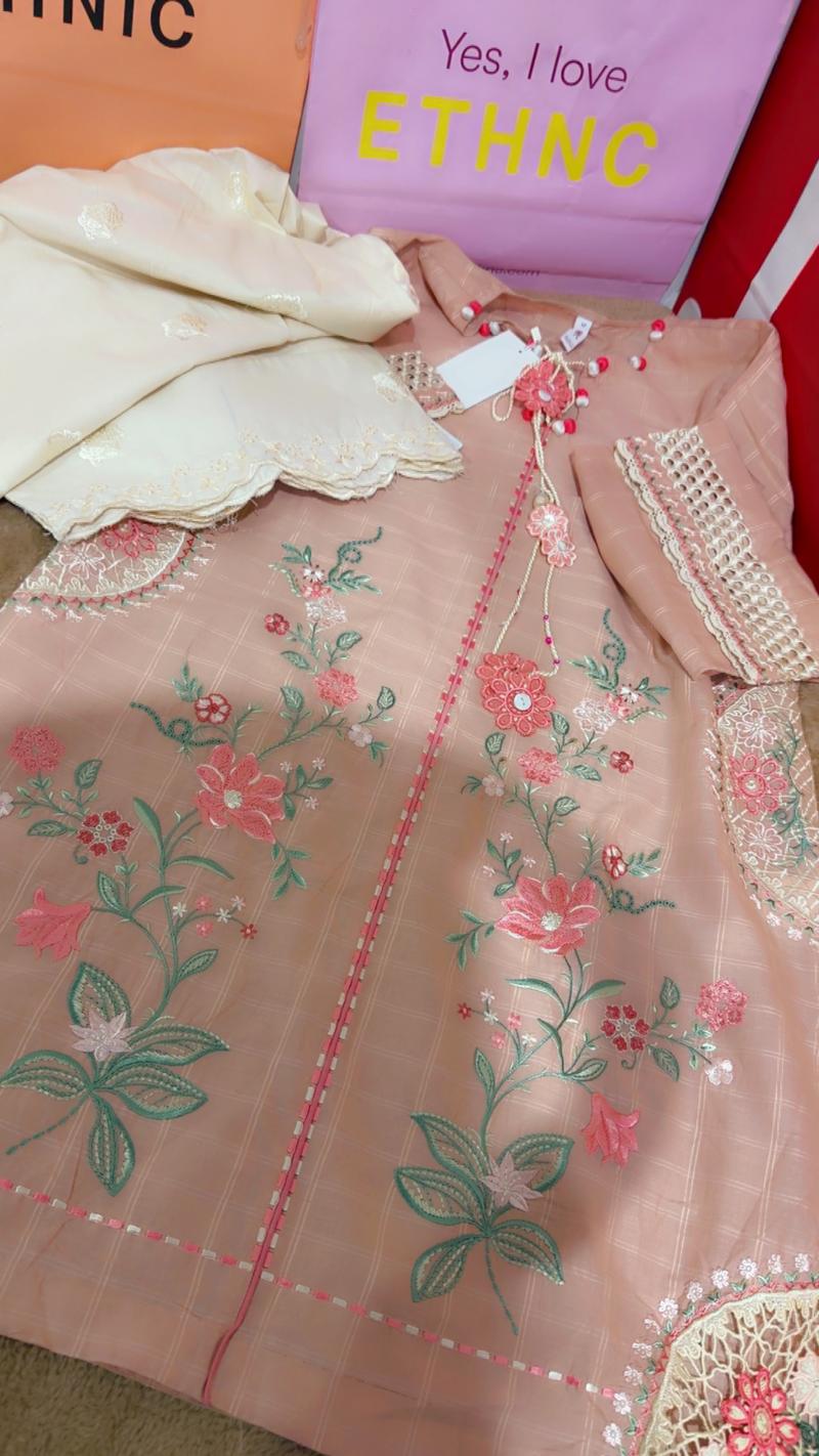 7600 pink 2pc Ethnc