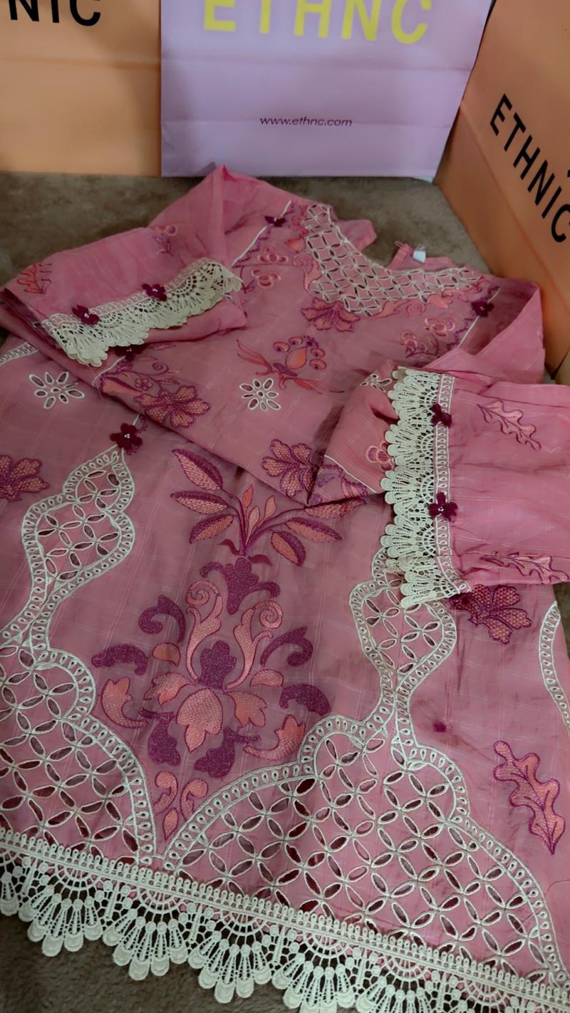 Lawn pink shirt embroidery