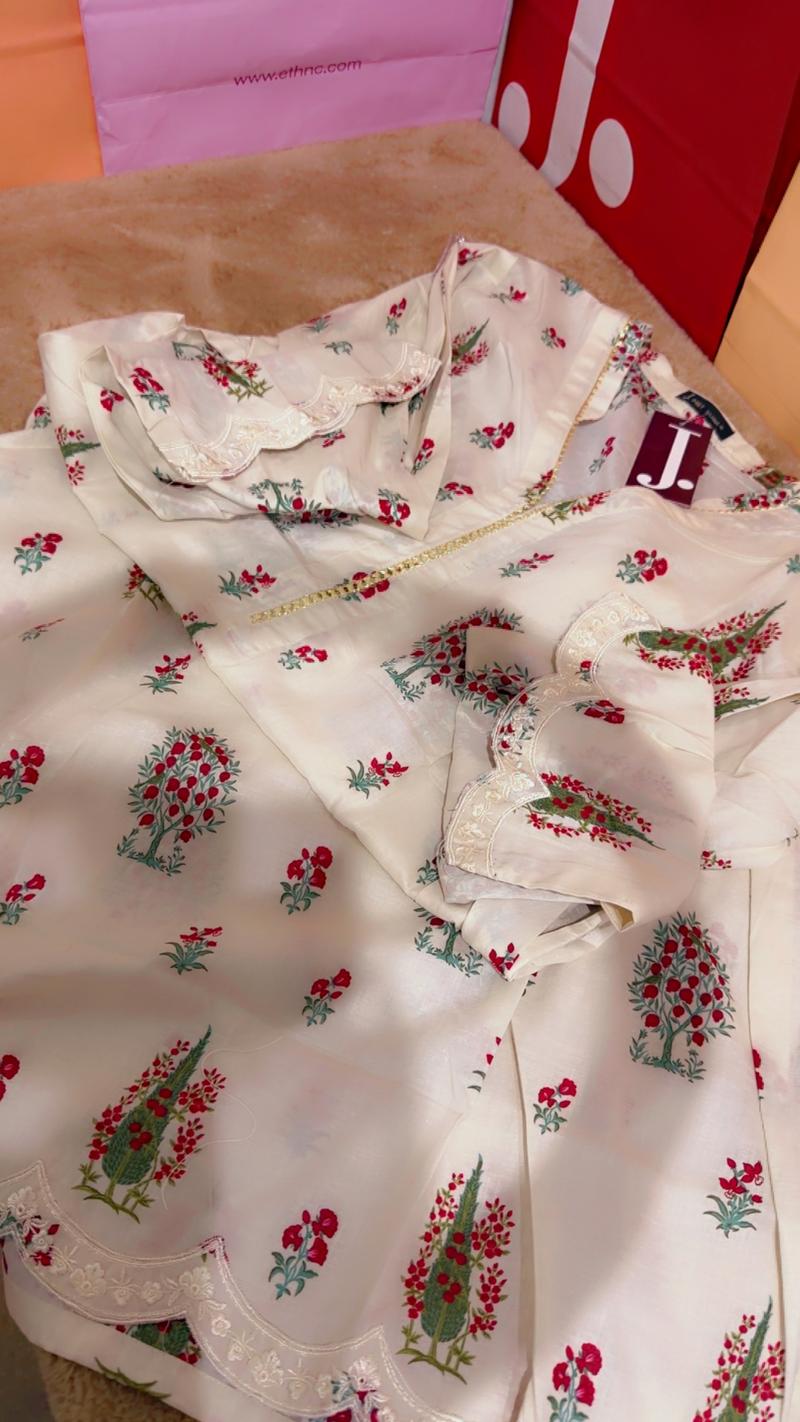 Summer lawn shirt white 