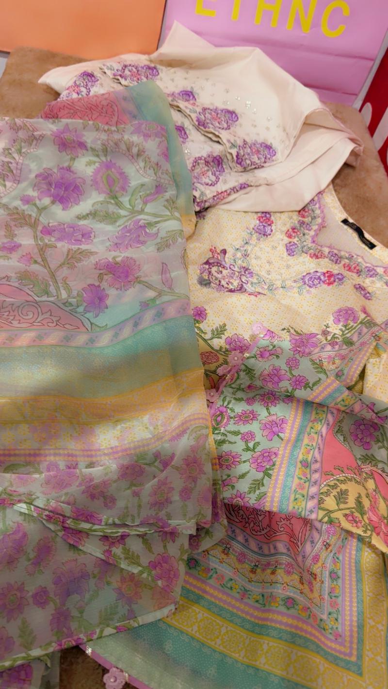 Multi embroidery 3pc lawn 10500