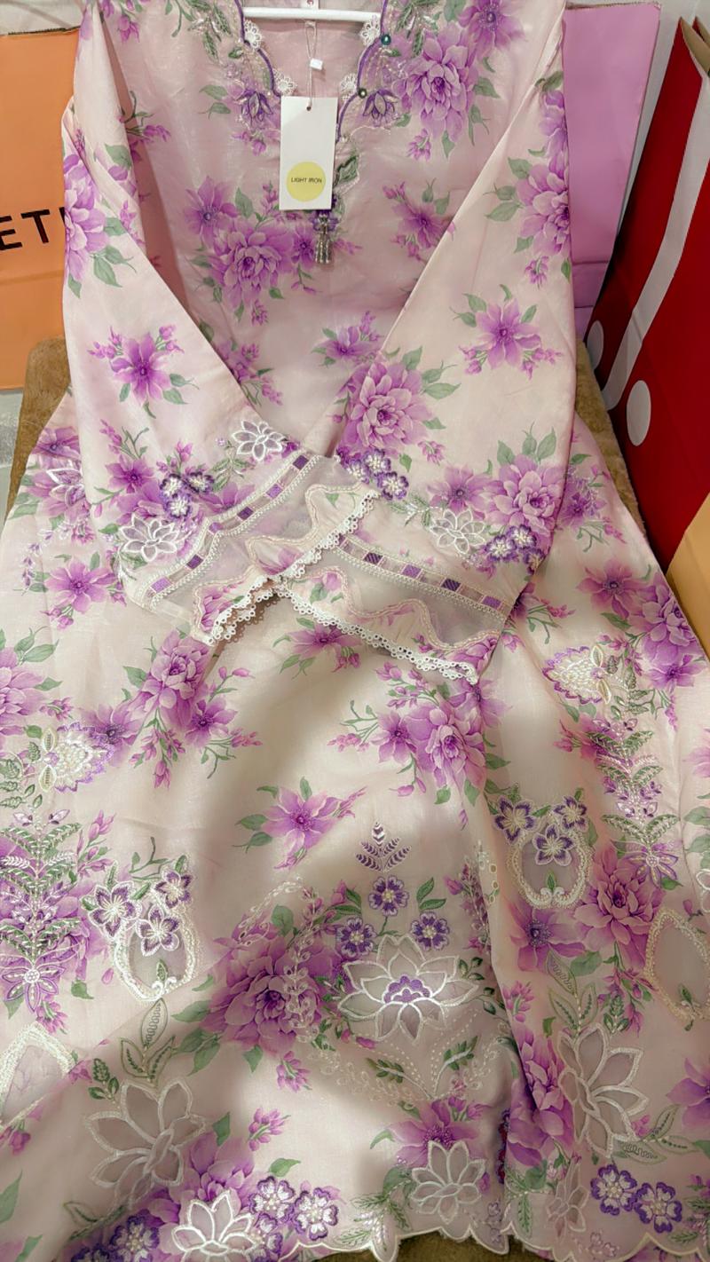 Purple kaftan meidum 8950