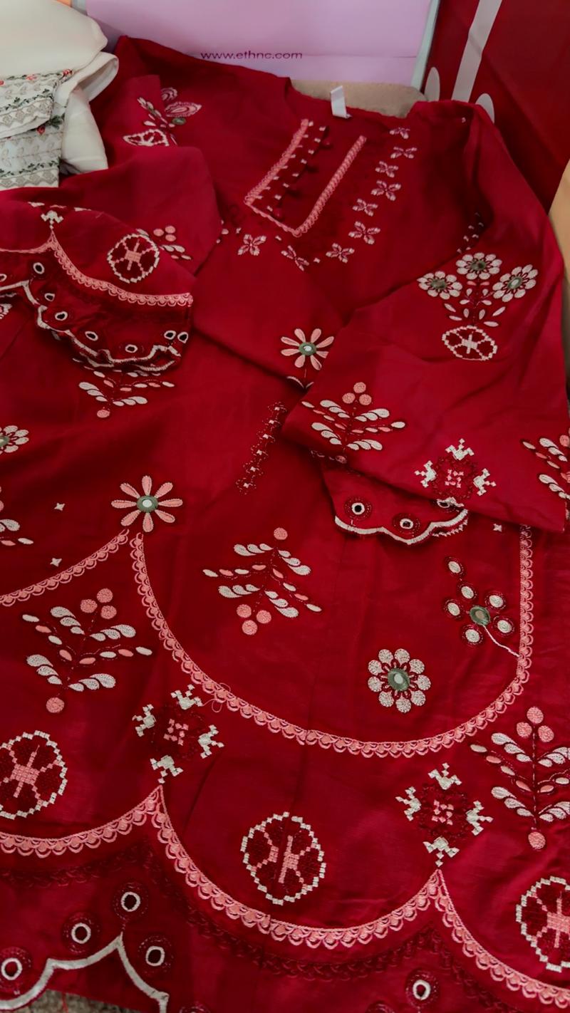 Red Ethnc winter s 6350