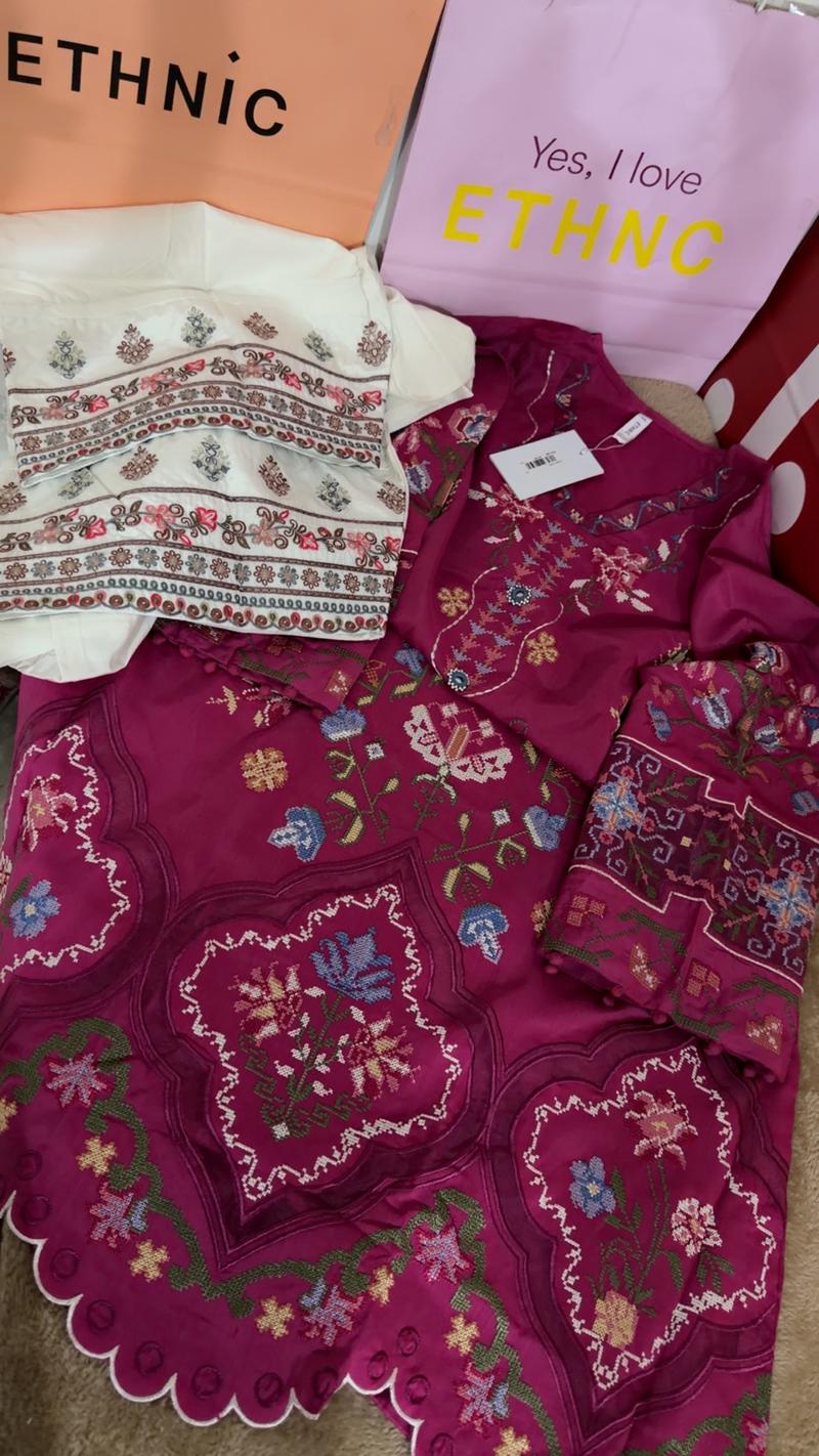 Pink white 8500