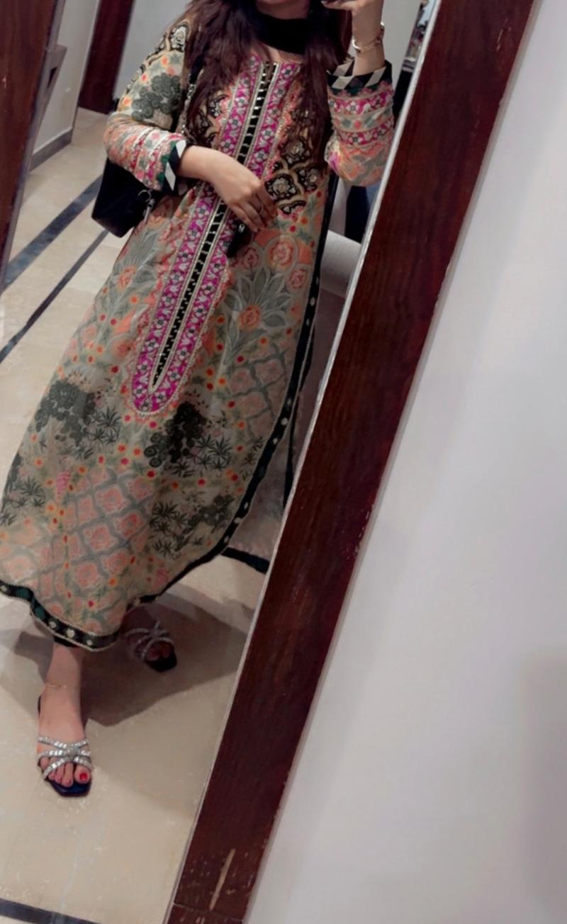 3950 47/48 length kaftan shirt