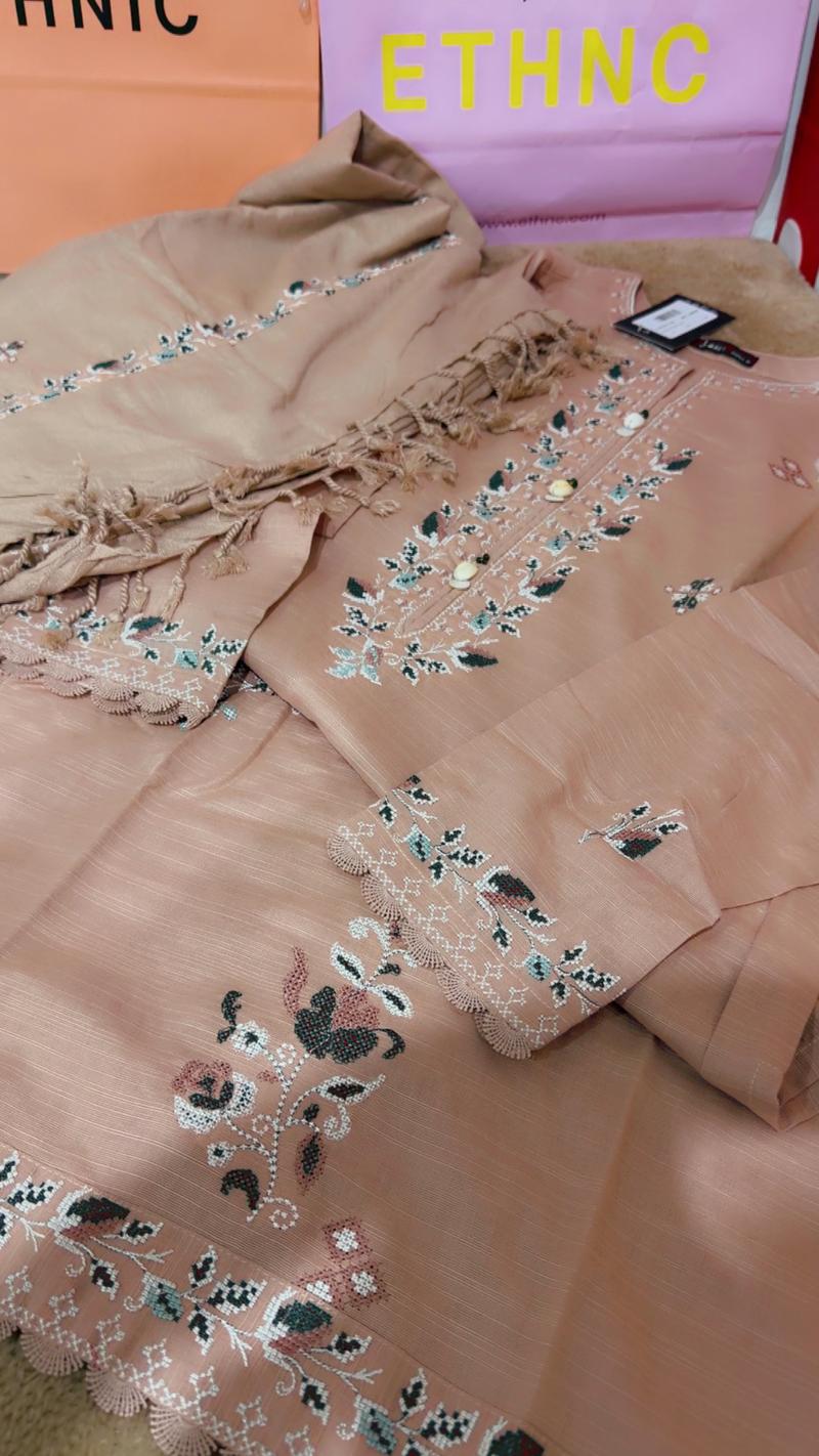 Winter shawal 3pc 6500
