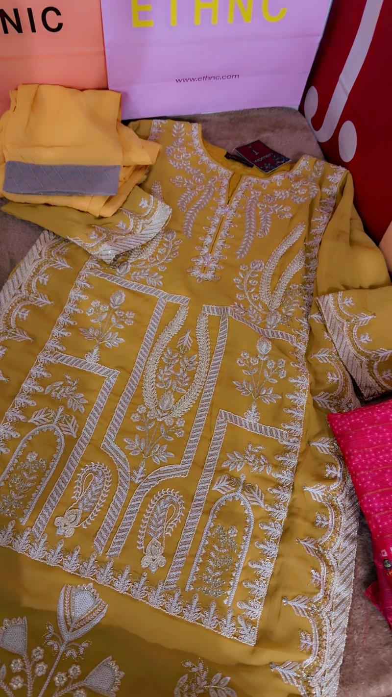 Yellow botique fresh dress 3pc 