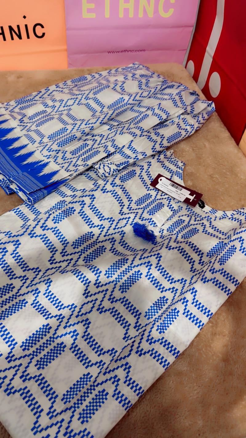 Lawn summer white blue 