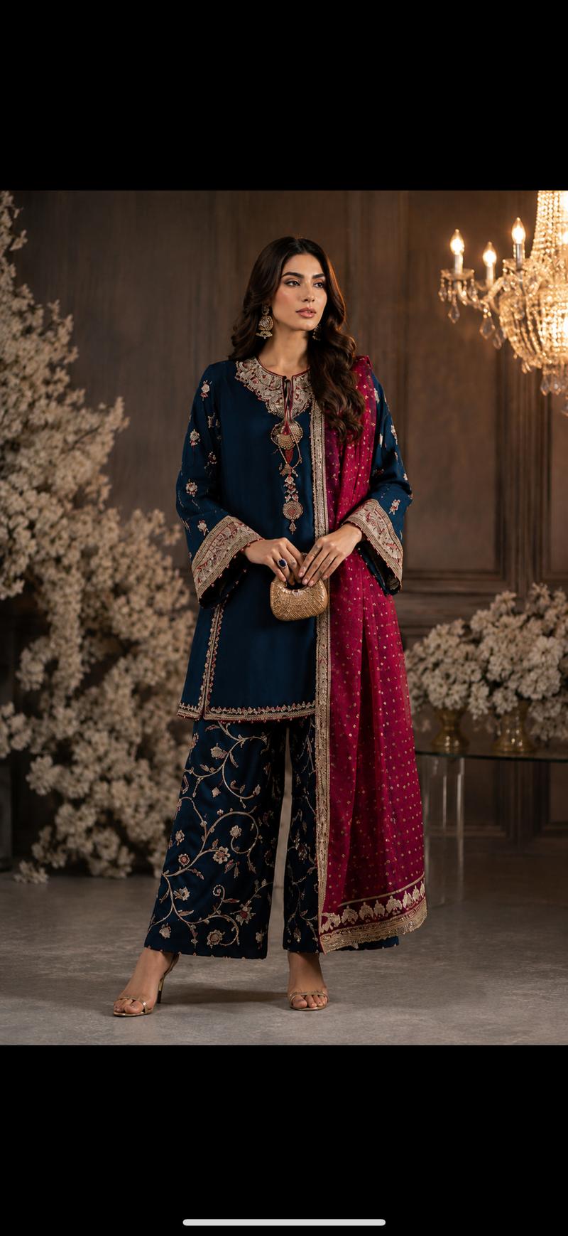 Blue 3pc botique small last left