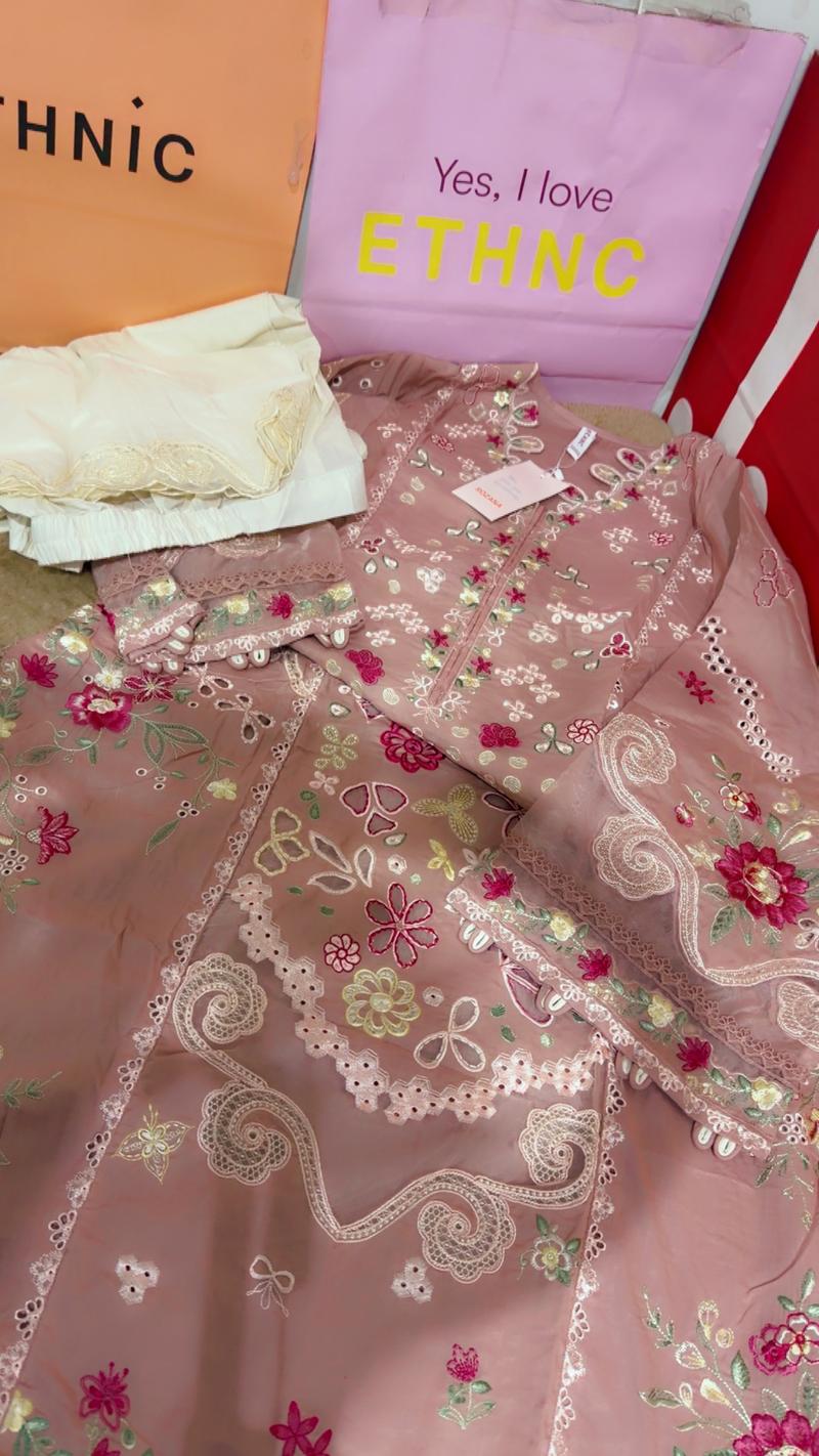 8950 pink m