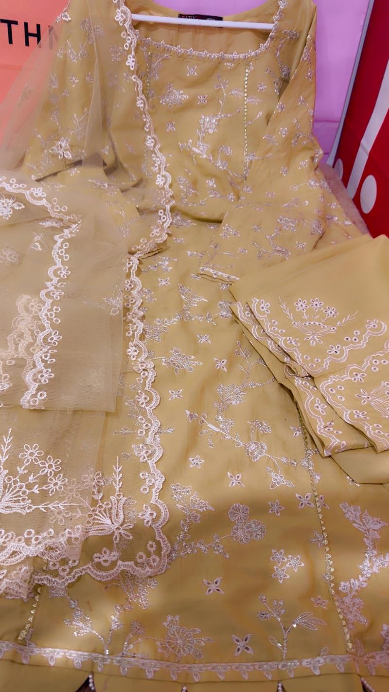 Yellow 3pc 7950