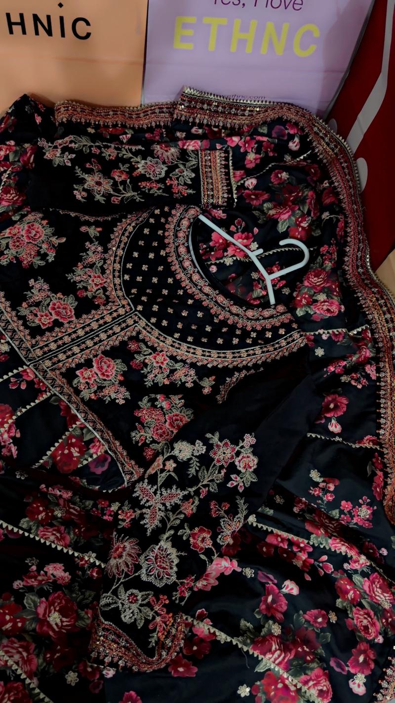 New arrival heavy luxury maxi Monday dispatch