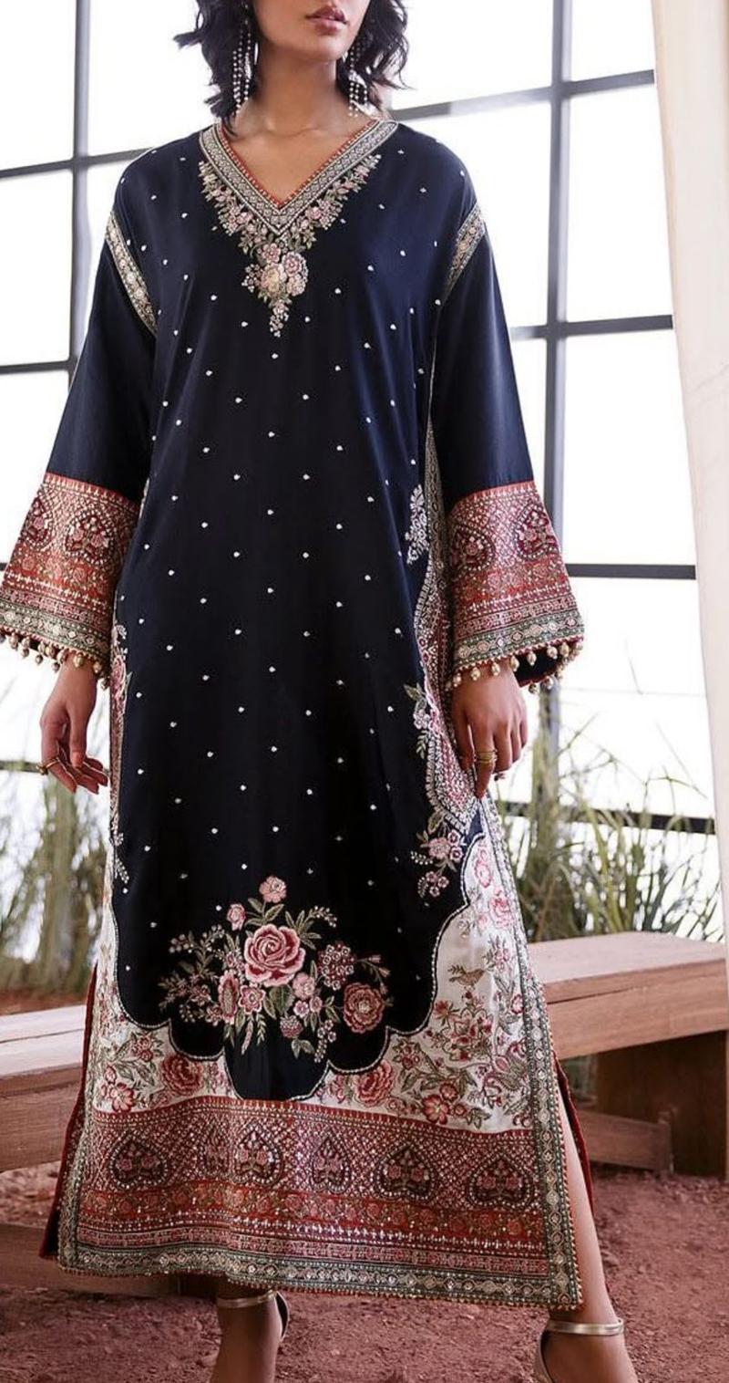 Long formal kaftan