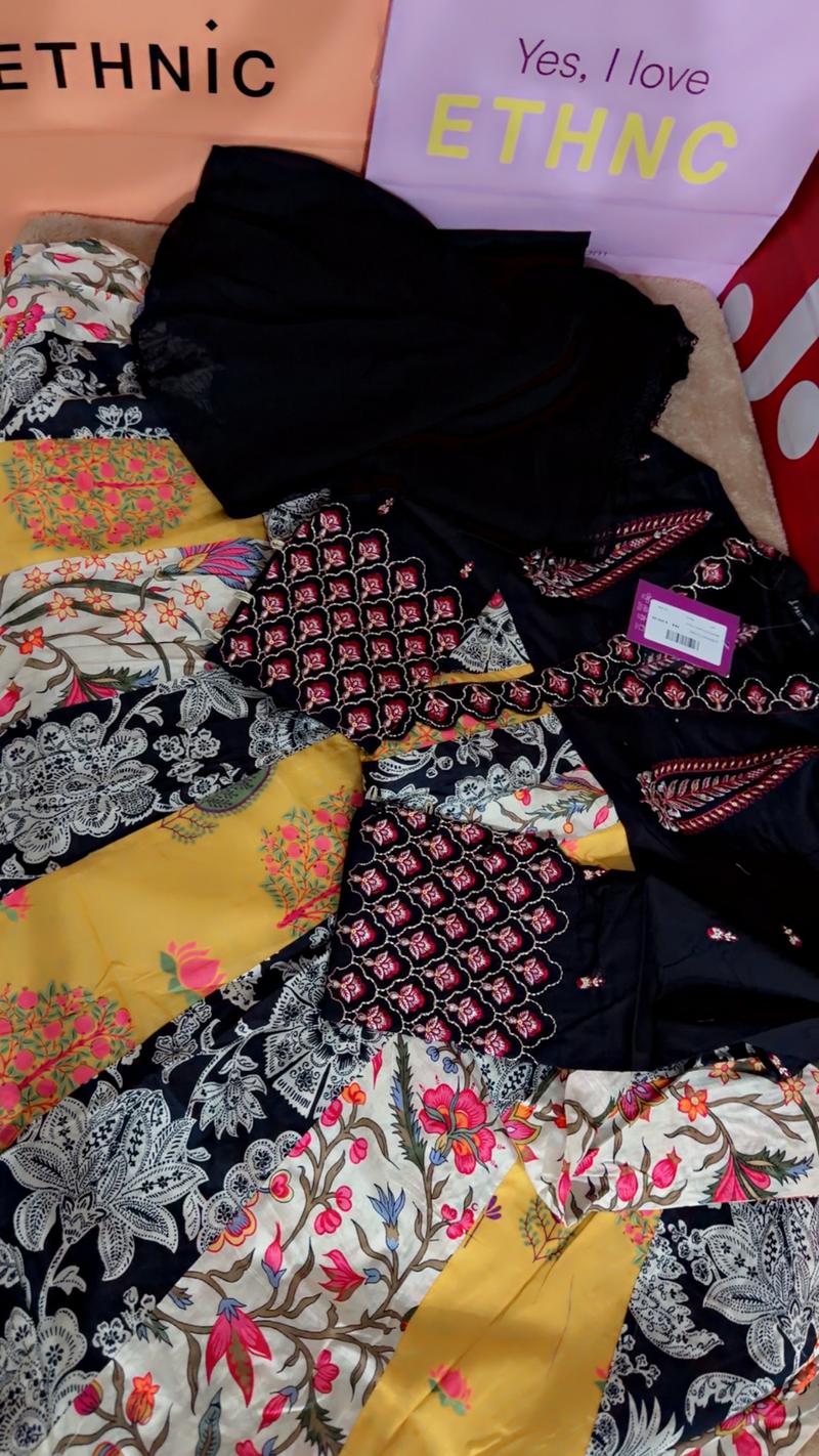 Lawn 3pc dress 6250