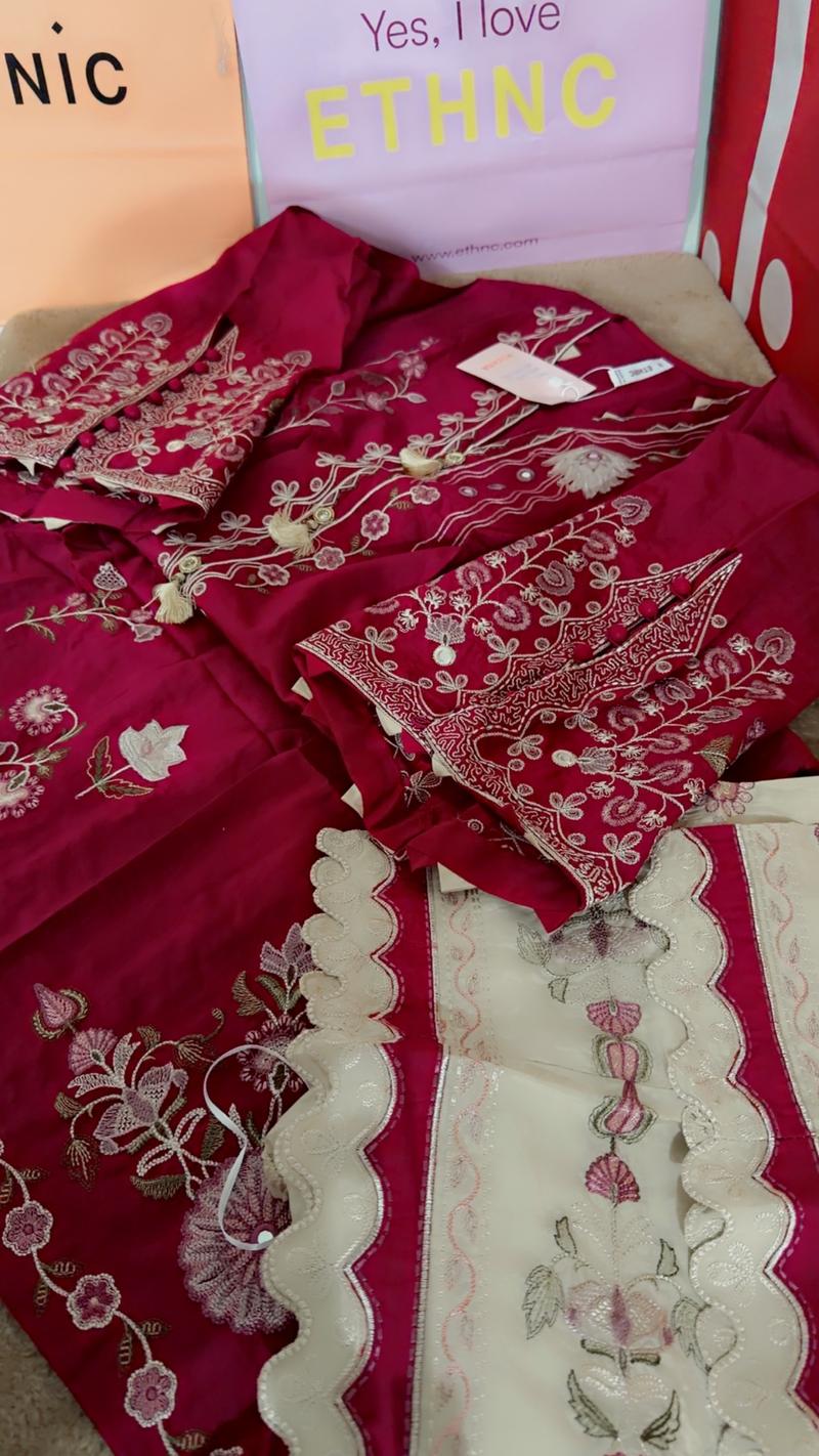 Mehroon red medium 8450