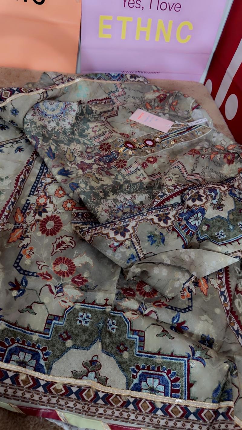 Ethnc gray kaftan shirt hand emblishment 6950