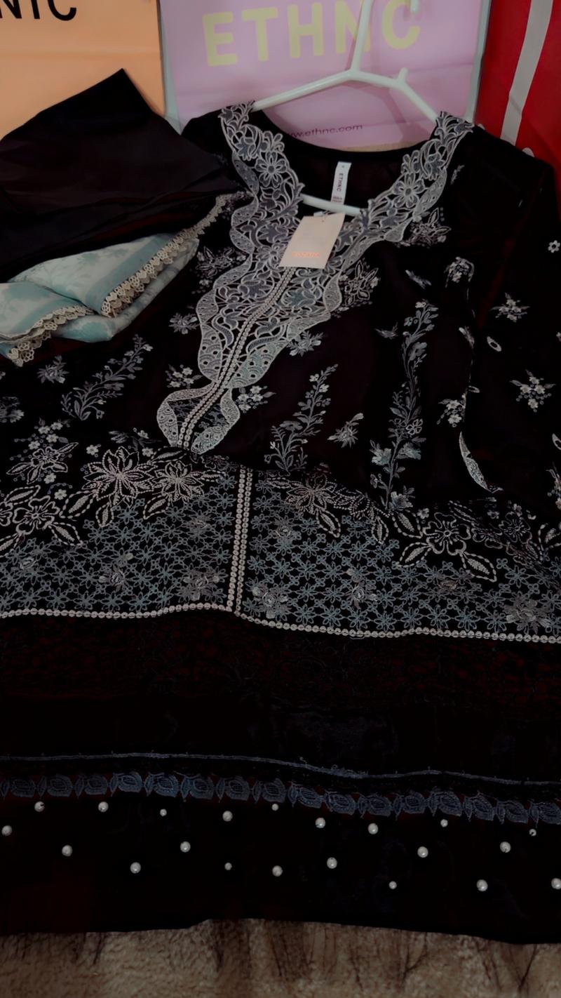 Ethnc black 3pc 12500