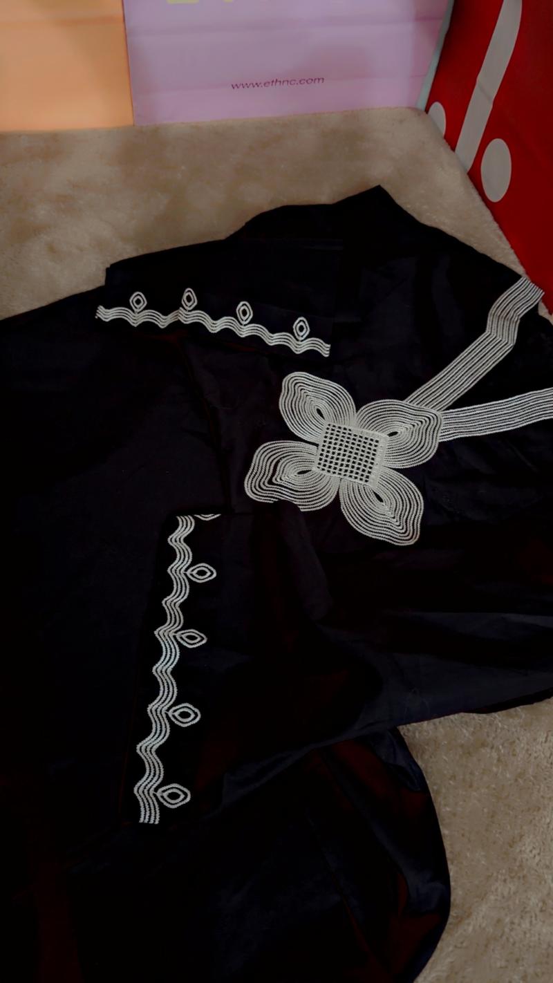 Black embroidered shirt 2650