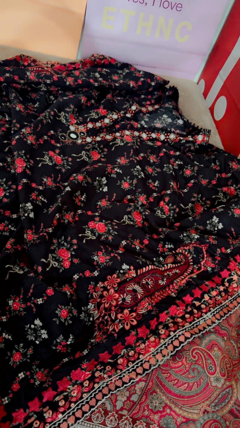 Free size2pc black floral