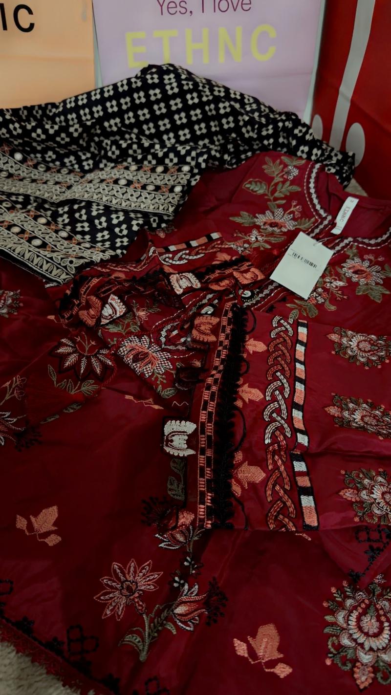 Red Mehroon 8400